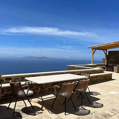 Cybele Tinos *